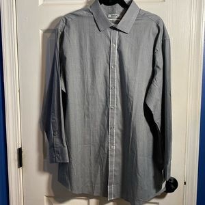 DKNY Long Sleeve Button Down Slim Fit Dress Shirt New with tag